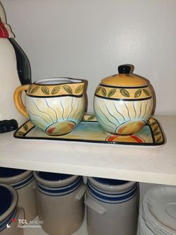Cream and sugar set