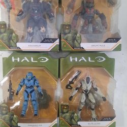 Halo Series 4 Bundle
