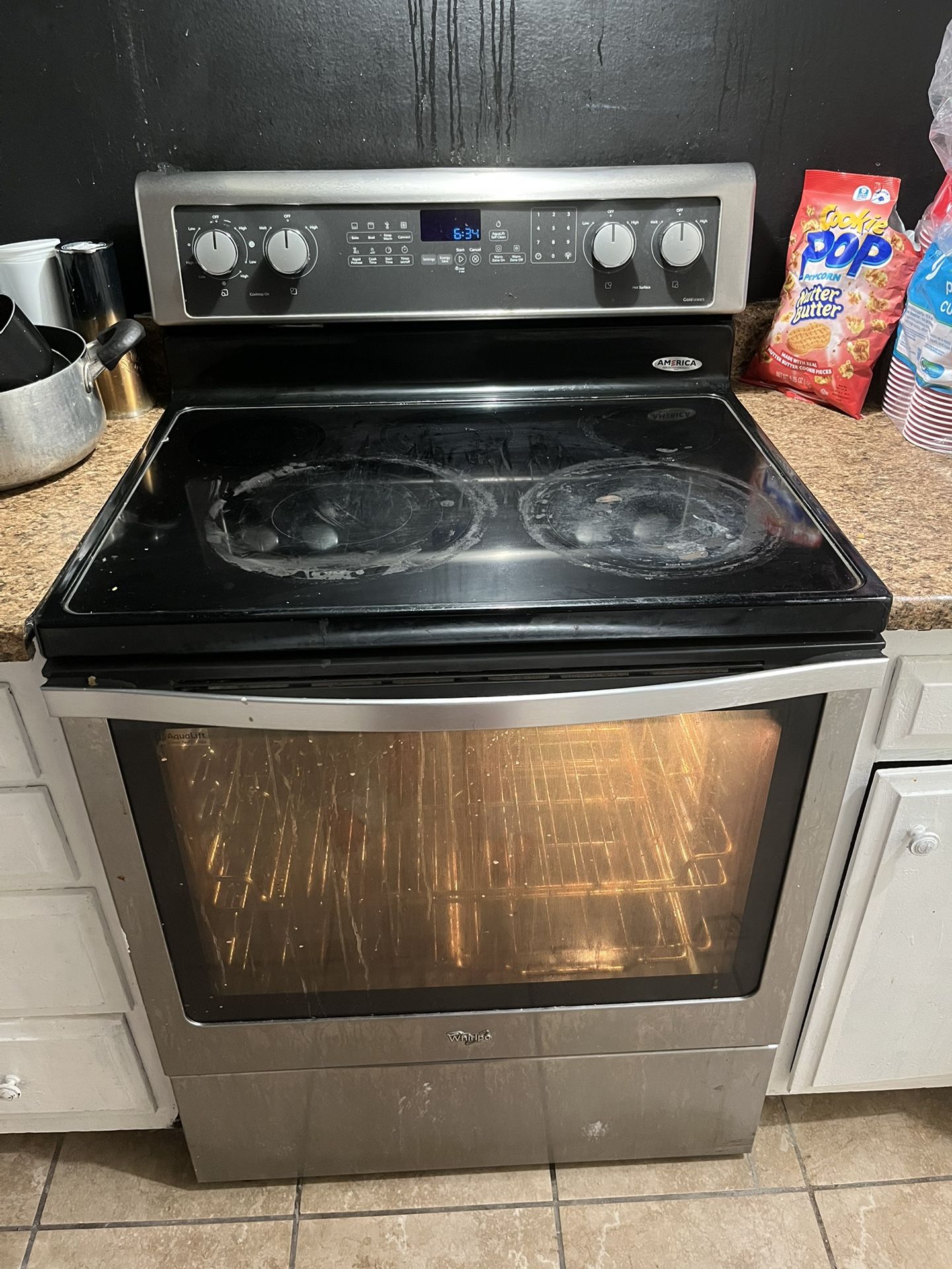 Electric Oven