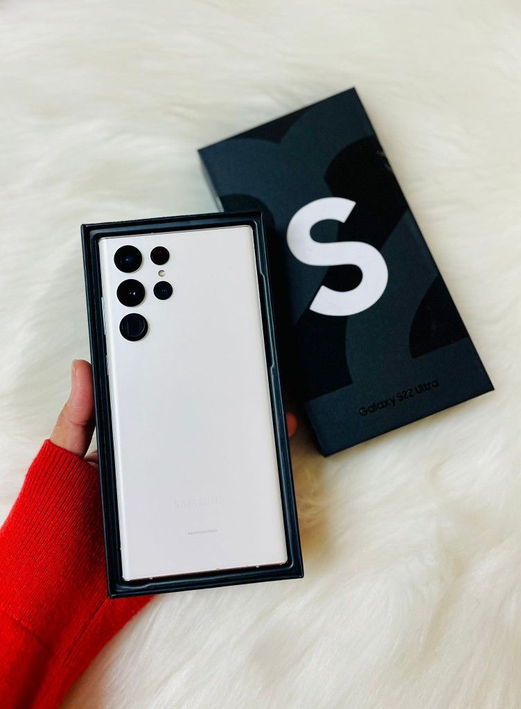 Samsung Galaxy S22 Ultra 5G 128gb Unlocked, FREE Smartwach/ Headphones. Pay $1 Today Rest in payments. NO CREDIT NEEDED FINANCING