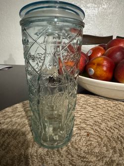 Coca-Cola glass tumbler with lid diamond pattern