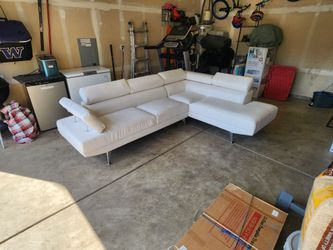 Sectional Sofa FREE DELIVERY