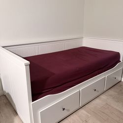 Twin IKEA Day Bed w/ Drawers & One Mattress