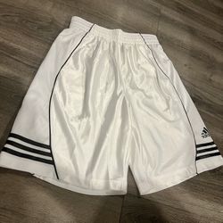 Adidas Men's basketball shorts size M