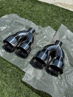 Mustang Quad Exhaust Tips