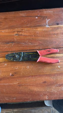 Wire Stripper/ Crimper