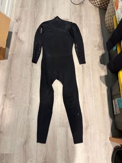 Isurus 2mm wetsuit size medium