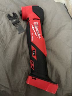 Milwaukee M18 FUEL 18V Lithium-Ion Cordless Brushless Oscillating Multi-Tool