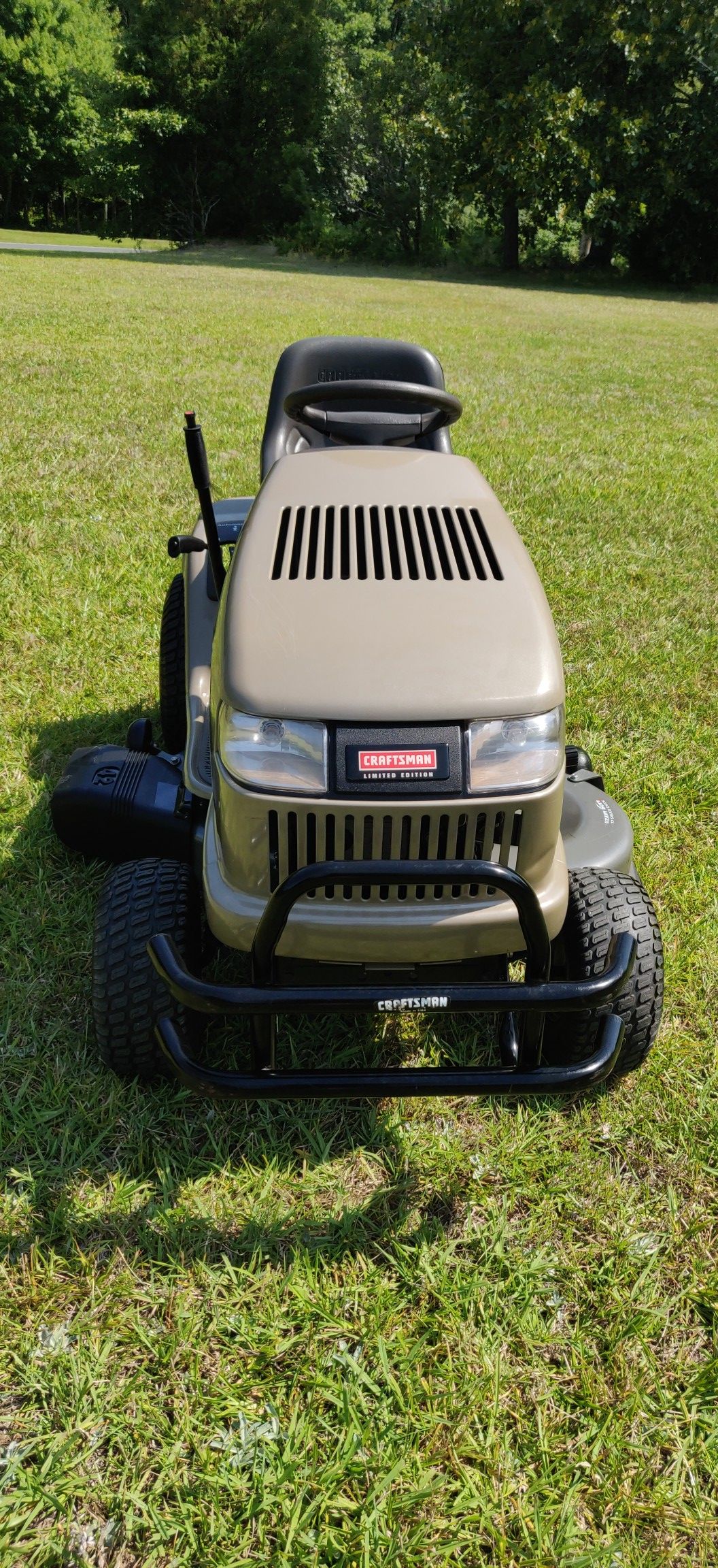 Craftsman LT1750 Limited Edition Riding Lawn Mower Tractor for Sale in
