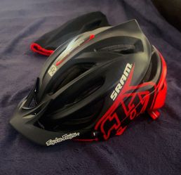 Troy Lee design bike helmet