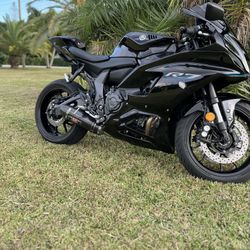 2023 Yamaha R7 FOR SALE 