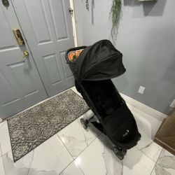 Baby Jogger City Tour Compact Carry-On Approved Travel Stroller