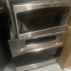 Bottom Stove Stainless Steele & Dishwasher 