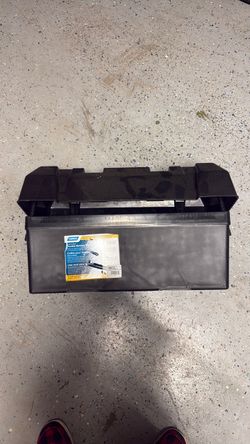End to end double battery box