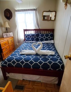 Full Size MATRESS. Excellent Condition./ COLCHÓN para cama Full. En excelentes condiciones.