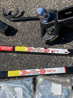 Trailer stabilizer bar set