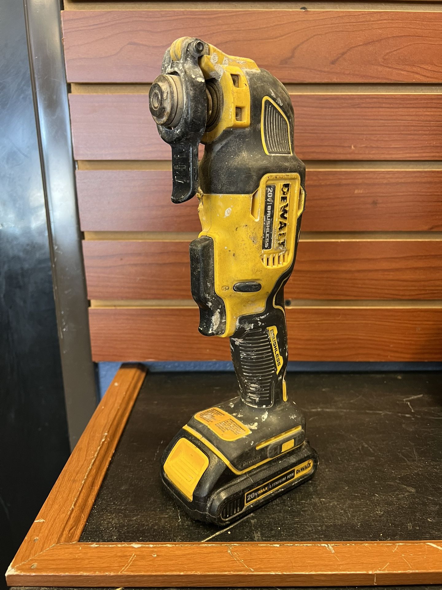 DeWalt Cordless Oscillating Multi Tool