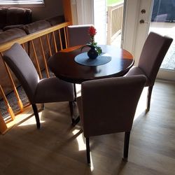 Dinner Table with 4 Chairs