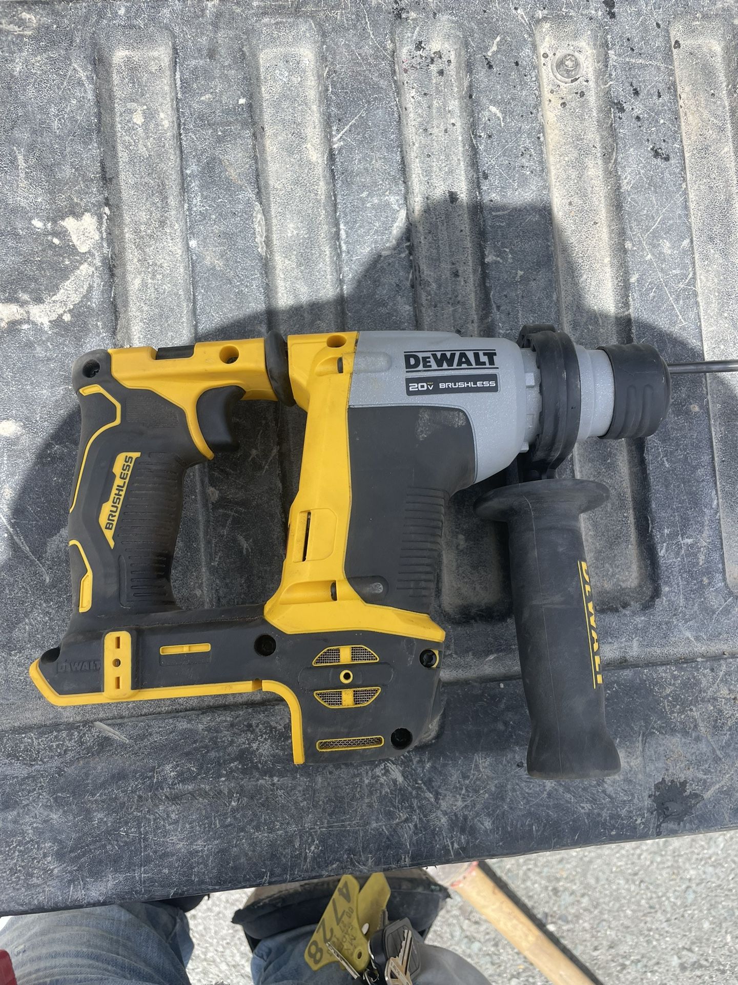 DEWALT Rotary Hammer 20v