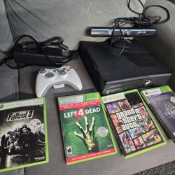 Xbox 360s 250gb w/ hookups, controller, kinnect, and 4 games