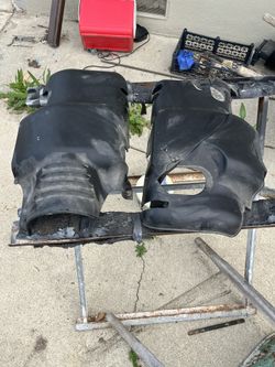6.0 Engine Cover See Picture