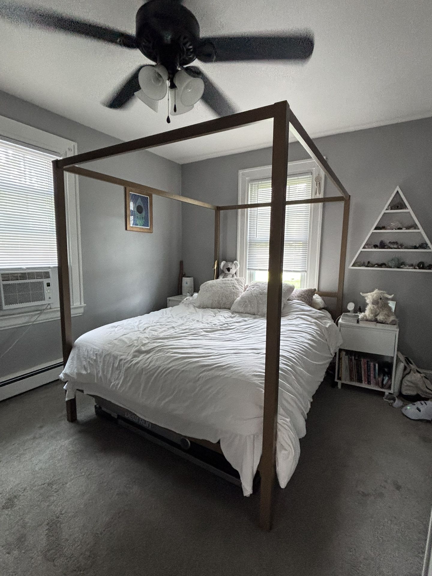 Queen size modern canopy bed in GOLD