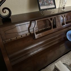 Solid Wood Shafer Upright Piano