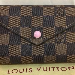 Ladies High Fashion Wallet