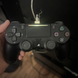 PS4 Controller 
