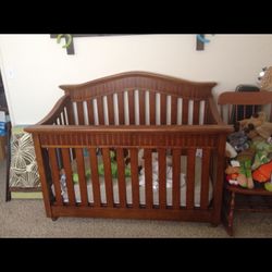 Convertible Crib/Bed