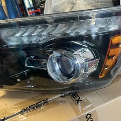 2014 Dodge Ram Express ( Headlights) Read  Description 