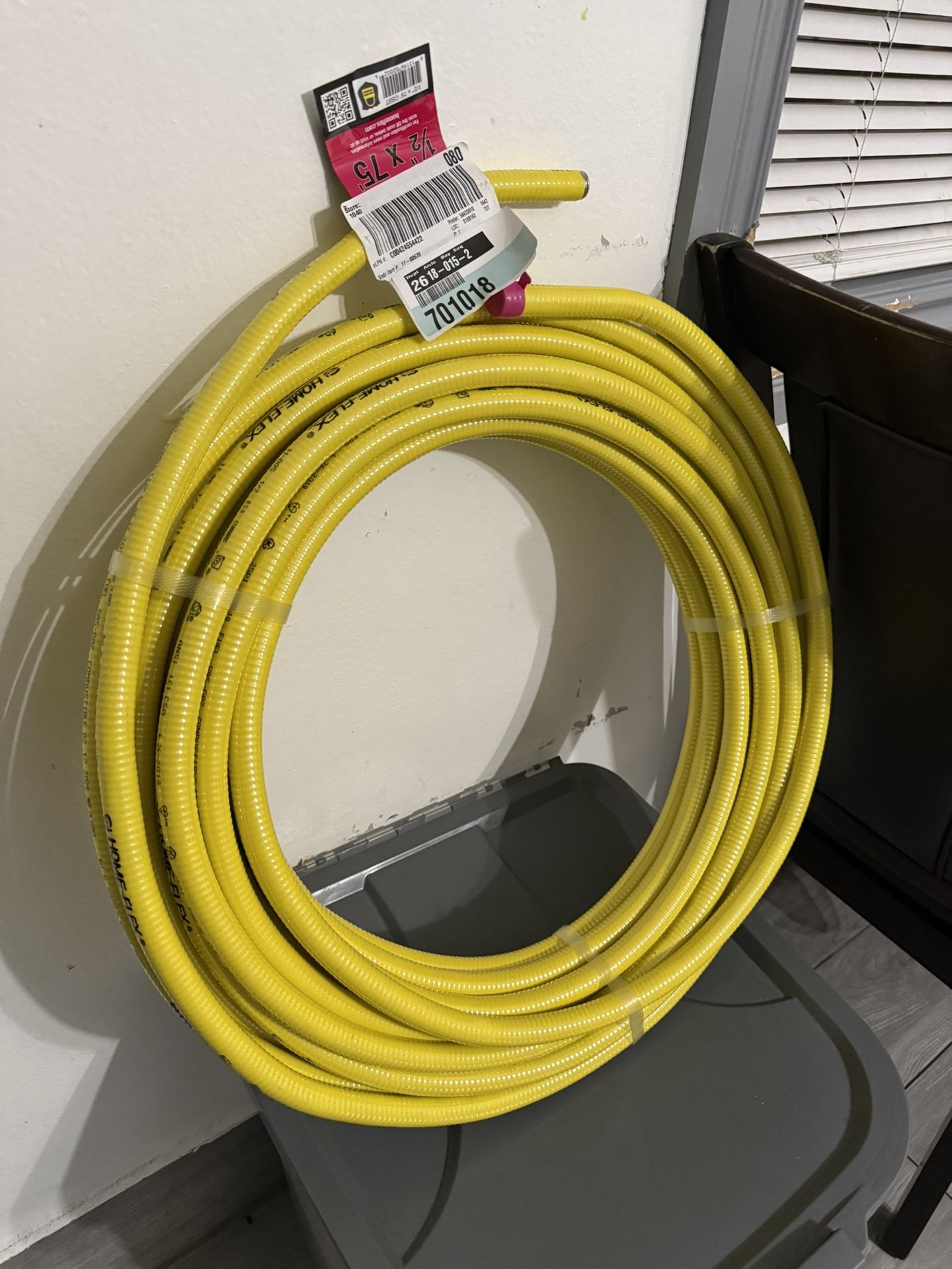 1/2 in. x 75 ft. CSST Corrugated Stainless Steel Tubing-1/2 in. x 75 pies. Tubo de acero inoxidable