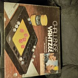Challenge Yahtzee Boardgame