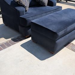 Kings Chair And Ottoman