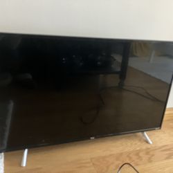 45 Inch TCL TV 