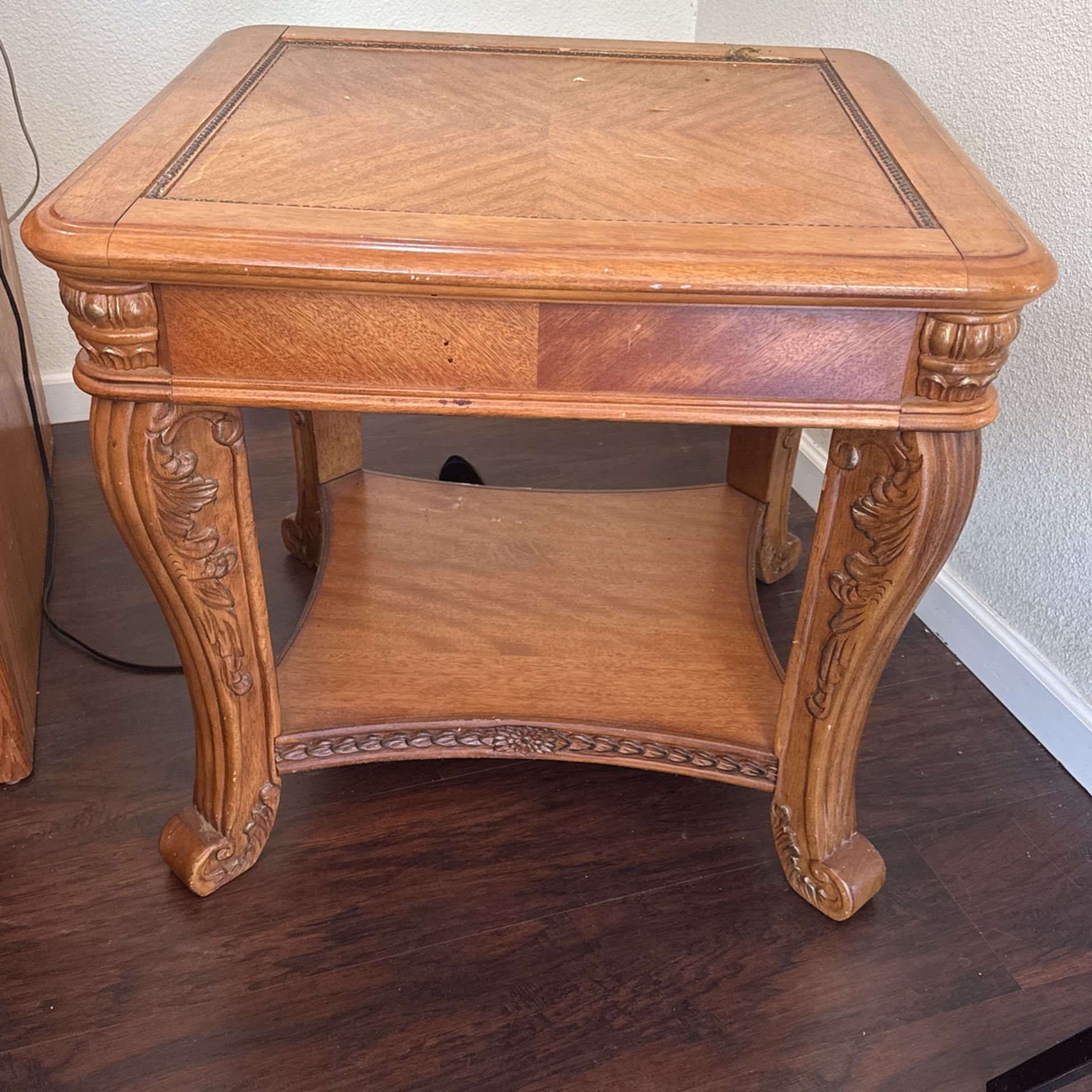 Bed Side Coffee Tables NEED GONE ASAP