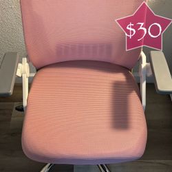 New pink/white Desk Chair