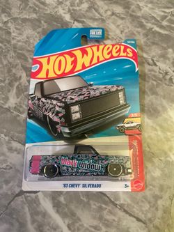 Hotwheels ‘83 Chevy Silverado 3/5