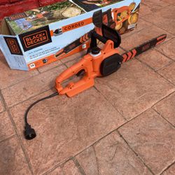 Black & Decker 14” Electric Chainsaw.