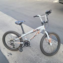 MONGOOSE BIKE