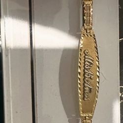 Gold Mis 15 Años Bracelet 