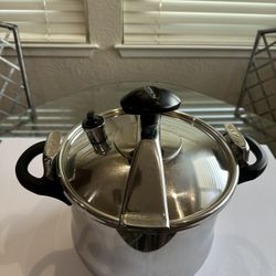 Pro Selections 8L Stainless Steel Pressure Cooker/Fryer