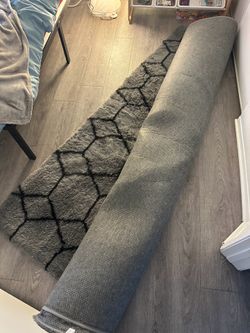 Area rug