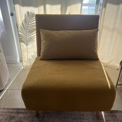 Living Room Chair - Convertible Lounge Chair 