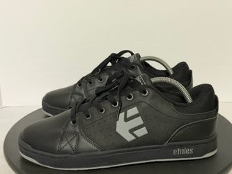Etnies mens skate shoes
