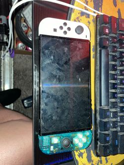 Oled Nintendo Switch W/Accessories