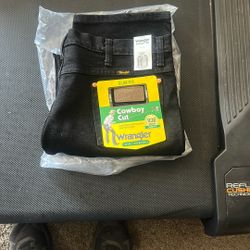 Wrangler Pants 3 Available 