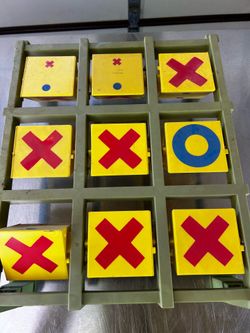 Vintage tic tac toe game