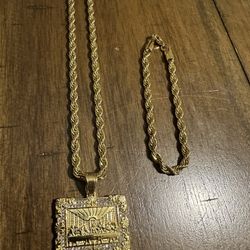 Stainless Steel Square Last Supper Pendant Set