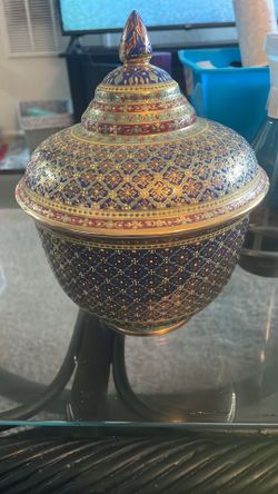 Thai Benjarong Porcelain Jar with Lid Hand Painted